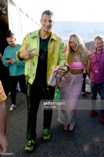 Camille Kostek feet photo thumbnail