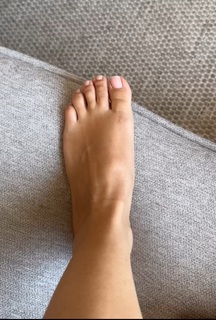 Camille Lellouche feet photo 2