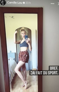 Camille Lou feet photo thumbnail