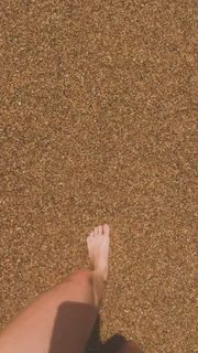 Camille Lou feet photo 1