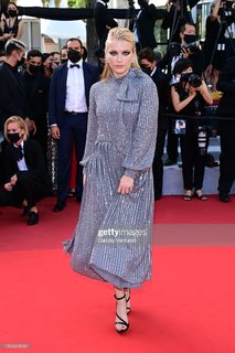 Camille Razat feet photo 17