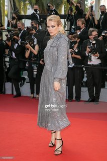 Camille Razat feet photo 2