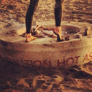 Camille Rowe feet photo thumbnail