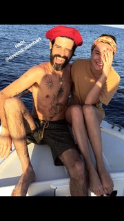 Camille Rowe feet photo thumbnail