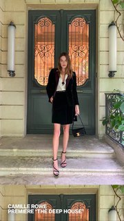 Camille Rowe feet photo thumbnail