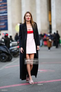 Camille Rowe feet photo thumbnail