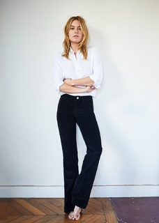 Camille Rowe feet photo thumbnail