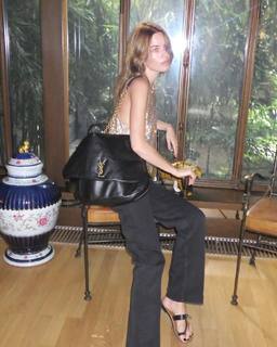 Camille Rowe feet photo thumbnail