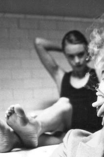 Camille Rowe feet photo thumbnail