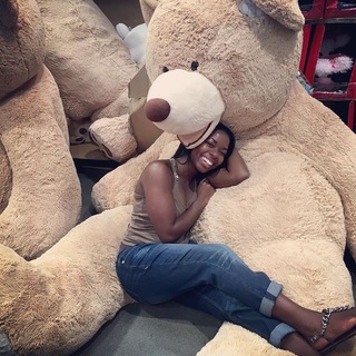 Camille Winbush feet photo 4