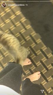 Camren Bicondova feet photo thumbnail