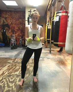 Camryn Grimes feet photo 5