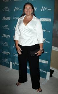 Camryn Manheim feet photo 18