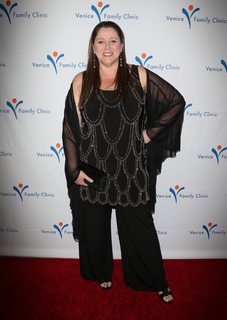 Camryn Manheim feet photo 6