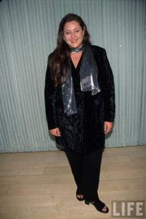 Camryn Manheim feet photo 1