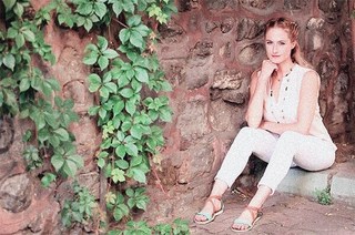 Canan Erguder feet photo 4