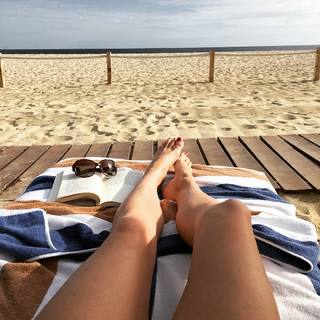 Candace Bailey feet photo thumbnail