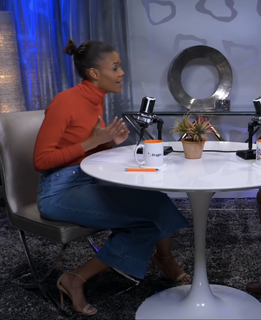 Candace Owens feet photo thumbnail