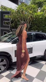 Candace Parker feet photo thumbnail