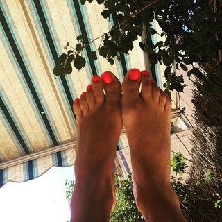 Candela Peña feet photo 13