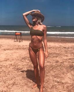 Candela Ruggeri feet photo 13