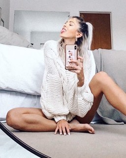 Candela Ruggeri feet photo 10