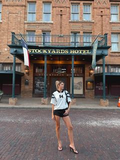 Candela Ruggeri feet photo 3