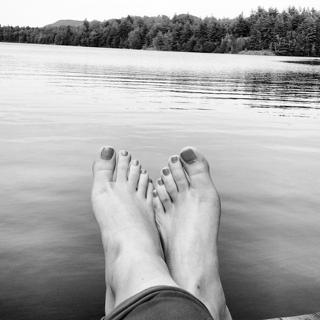 Candela Vetrano feet photo 14