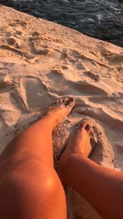 Candela Vetrano feet photo 9