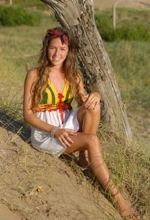 Candela Vetrano feet photo 3