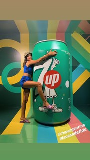 Candela Vetrano feet photo 15