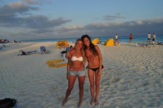 Candela Vetrano feet photo 4