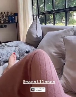 Candela Vetrano feet photo 4