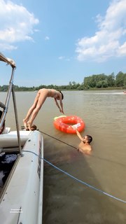 Candela Vetrano feet photo 5