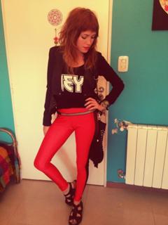Candela Vetrano feet photo 7