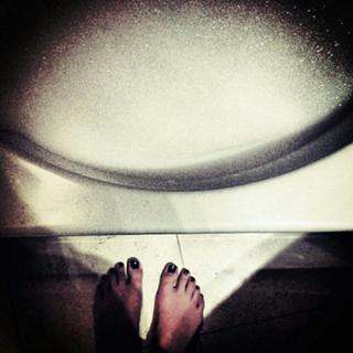 Candela Vetrano feet photo 17