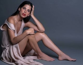 Candelaria Molfese feet photo 8