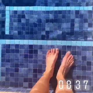 Candelaria Molfese feet photo 16