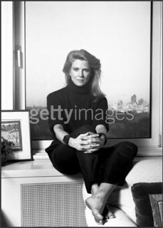 Candice Bergen feet photo 2