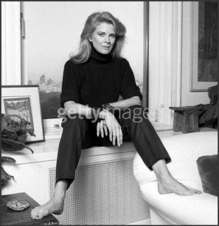 Candice Bergen feet photo 3