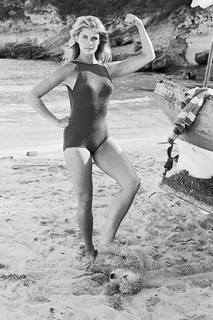 Candice Bergen feet photo 3