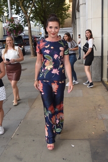 Candice Brown feet photo 5