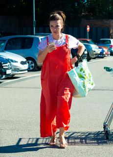 Candice Brown feet photo 3