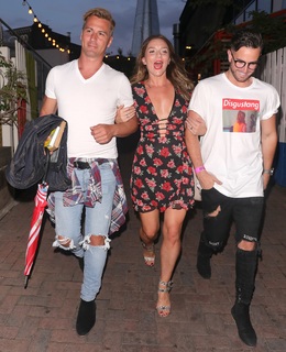 Candice Brown feet photo 10