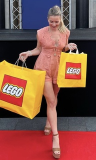 Candice Brown feet photo 6