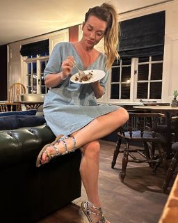Candice Brown feet photo 12