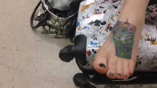 Candice Dawson feet photo 4