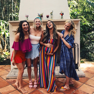 Candice King feet photo thumbnail