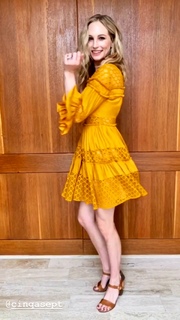 Candice King feet photo thumbnail