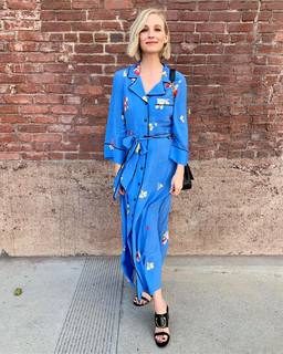 Candice King feet photo thumbnail